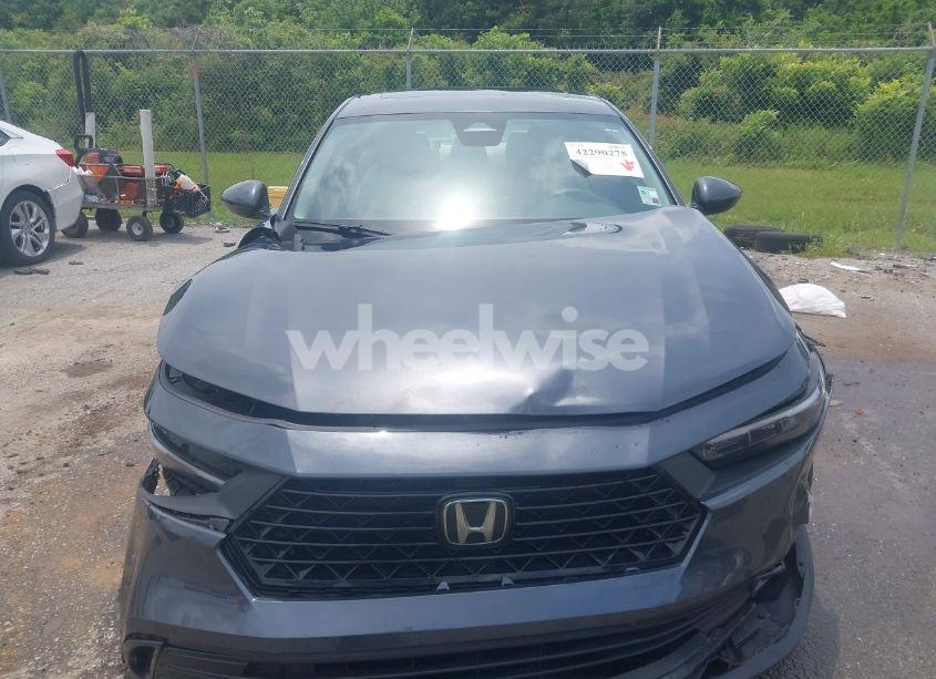 Photo 12 of 2024 Honda Accord EX (VIN 1HGCY1F33RA043754)