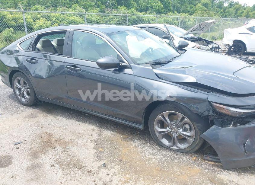 Photo 6 of 2024 Honda Accord EX (VIN 1HGCY1F33RA043754)