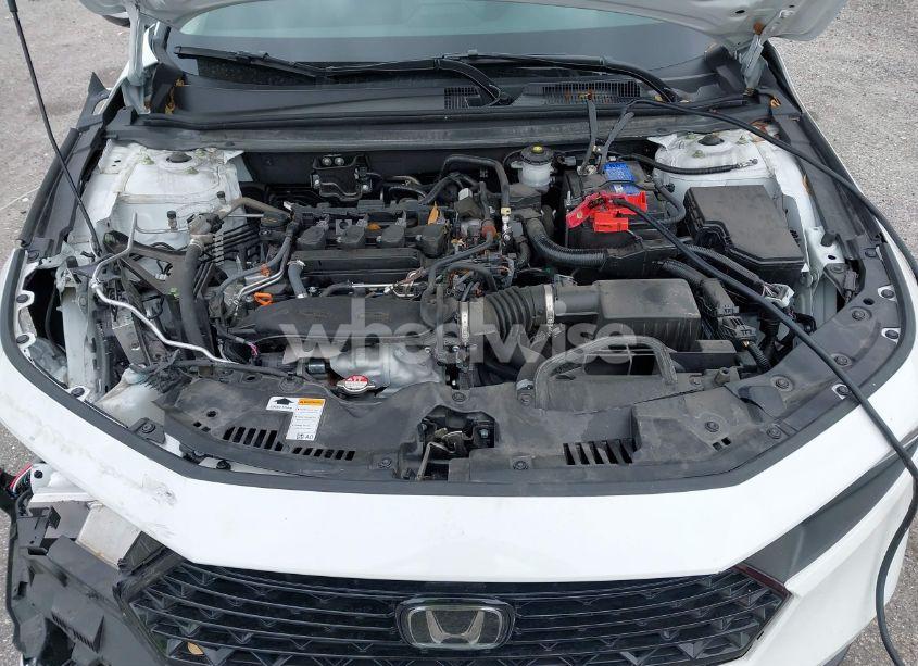 Photo 10 of 2024 Honda Accord EX (VIN 1HGCY1F33RA052356)
