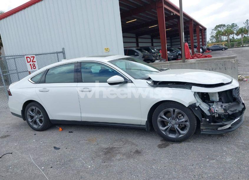 Photo 13 of 2024 Honda Accord EX (VIN 1HGCY1F33RA052356)