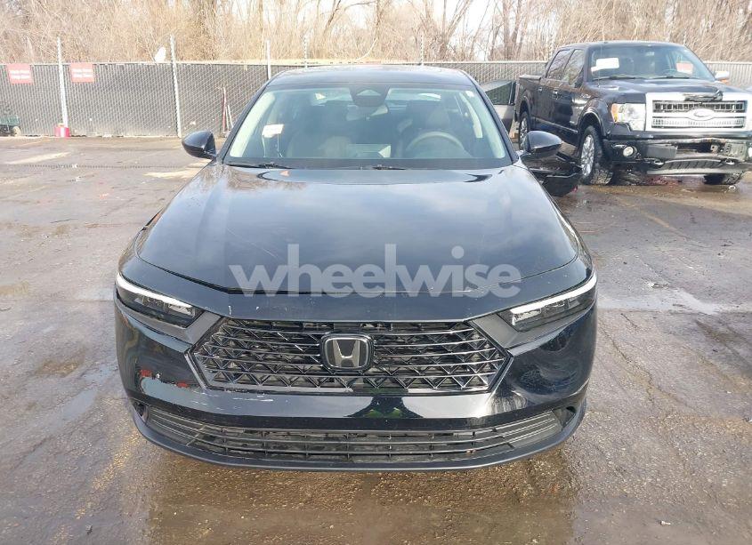 Photo 13 of 2024 Honda Accord EX (VIN 1HGCY1F33RA062353)
