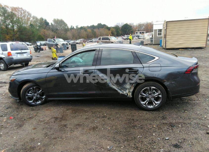 Photo 14 of 2024 Honda Accord EX (VIN 1HGCY1F33RA086667)