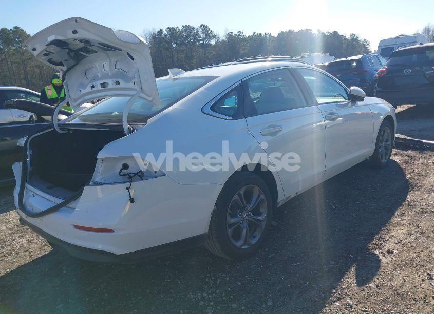 Photo 3 of 2024 Honda Accord EX (VIN 1HGCY1F34RA013257)