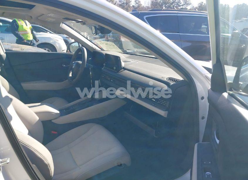 Photo 4 of 2024 Honda Accord EX (VIN 1HGCY1F34RA013257)