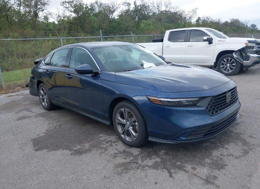 2024 Honda Accord EX (VIN 1HGCY1F34RA016613) main photo