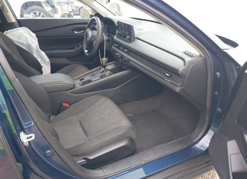 Photo 5 of 2024 Honda Accord EX (VIN 1HGCY1F34RA016613)