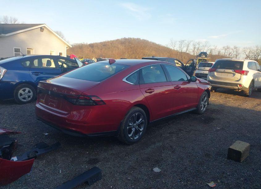 Photo 4 of 2024 Honda Accord EX (VIN 1HGCY1F34RA037302)