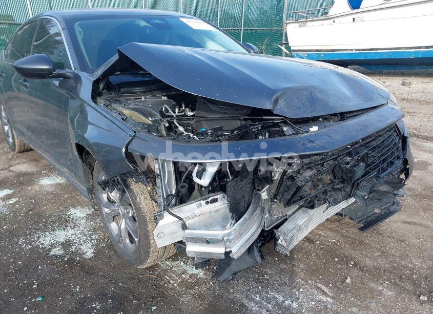 Photo 6 of 2024 Honda Accord EX (VIN 1HGCY1F34RA086371)