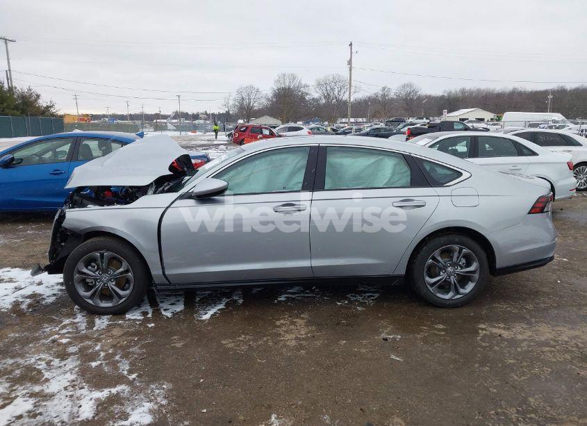 Photo 15 of 2024 Honda Accord EX (VIN 1HGCY1F35RA075055)