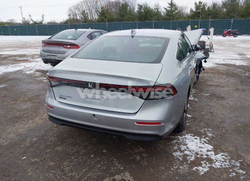 Photo 4 of 2024 Honda Accord EX (VIN 1HGCY1F35RA075055)