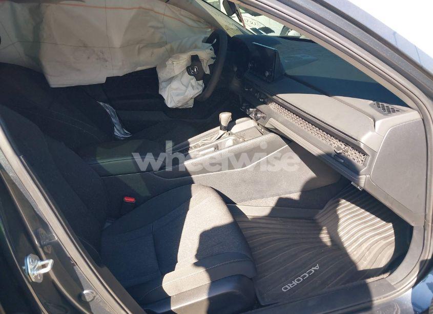 Photo 5 of 2024 Honda Accord EX (VIN 1HGCY1F35RA079770)