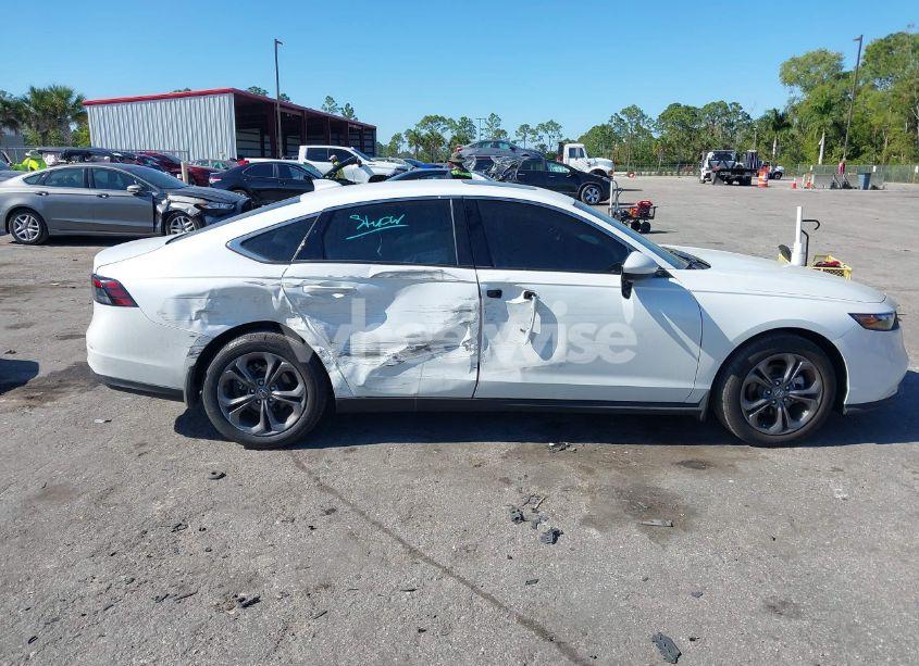 Photo 13 of 2024 Honda Accord EX (VIN 1HGCY1F36RA061374)