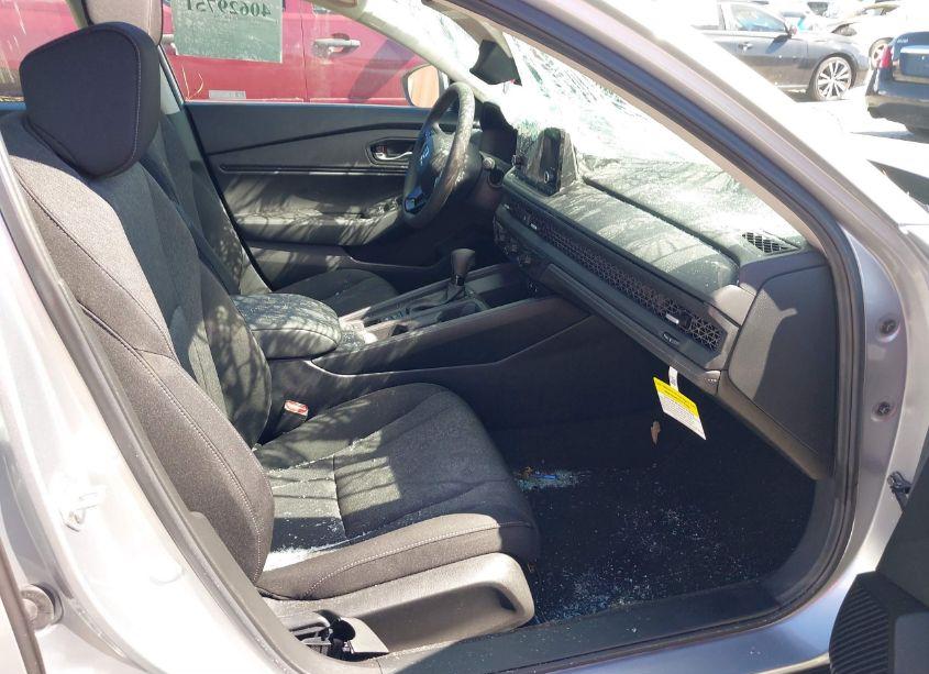 Photo 5 of 2024 Honda Accord EX (VIN 1HGCY1F36RA065053)