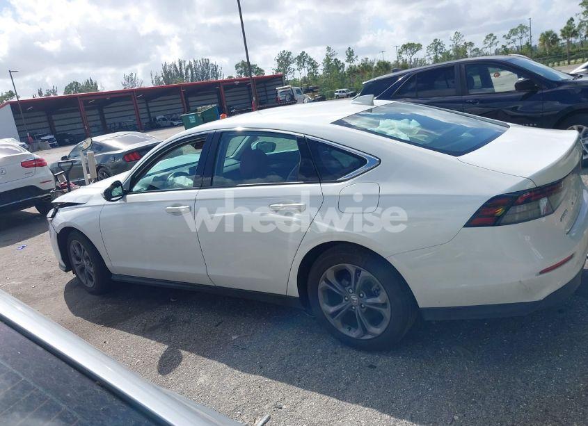 Photo 14 of 2024 Honda Accord EX (VIN 1HGCY1F36RA067076)