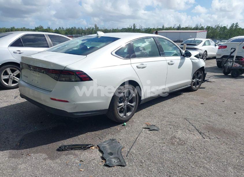 Photo 4 of 2024 Honda Accord EX (VIN 1HGCY1F36RA067076)