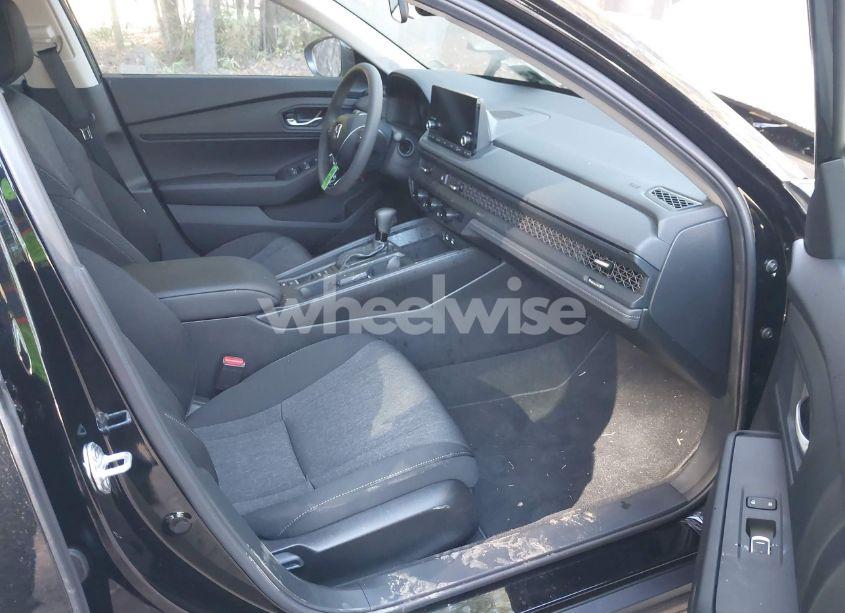 Photo 5 of 2024 Honda Accord EX (VIN 1HGCY1F36RA079969)