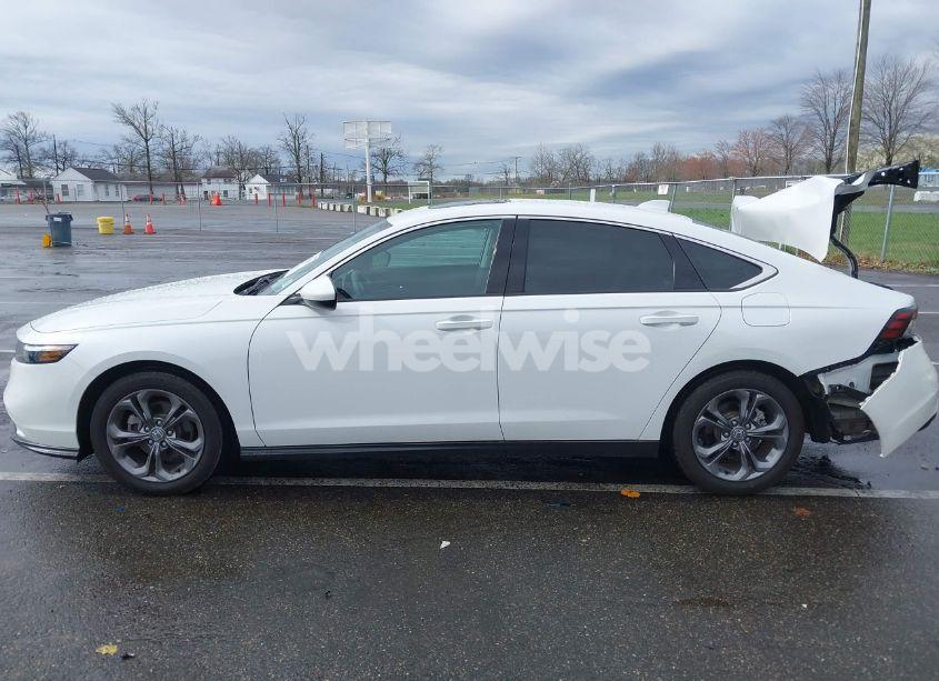 Photo 14 of 2023 Honda Accord EX (VIN 1HGCY1F37PA002136)