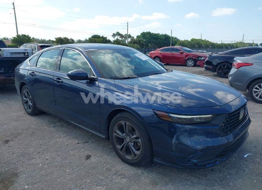 2023 Honda Accord EX (VIN 1HGCY1F37PA005442) main photo