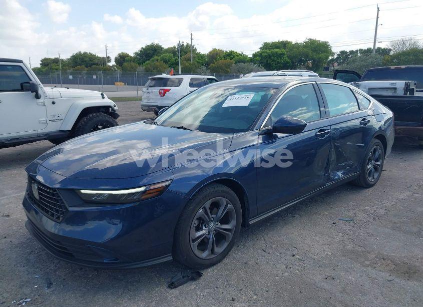 Photo 2 of 2023 Honda Accord EX (VIN 1HGCY1F37PA005442)
