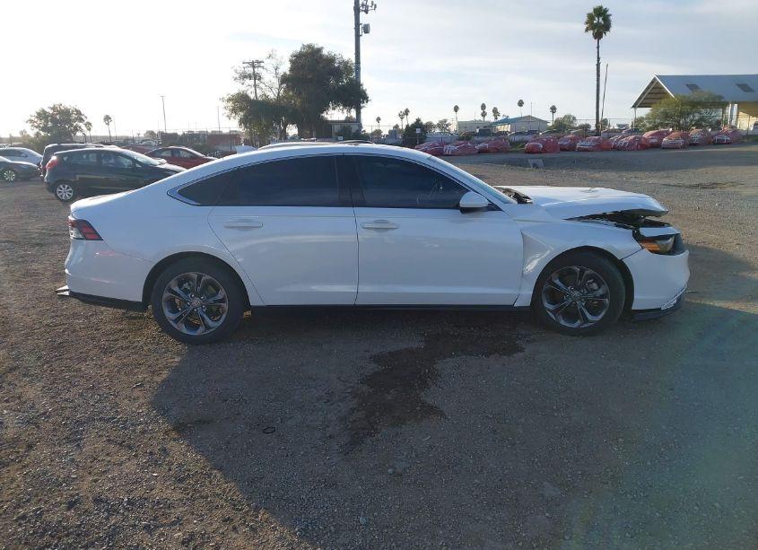 Photo 13 of 2023 Honda Accord EX (VIN 1HGCY1F37PA006591)