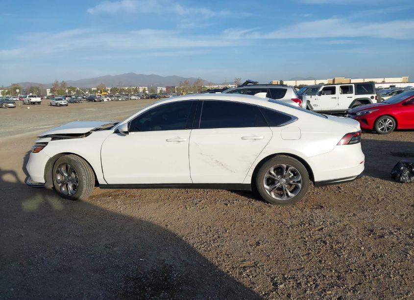Photo 14 of 2023 Honda Accord EX (VIN 1HGCY1F37PA006591)