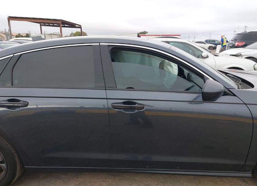 Photo 13 of 2023 Honda Accord EX (VIN 1HGCY1F37PA007921)