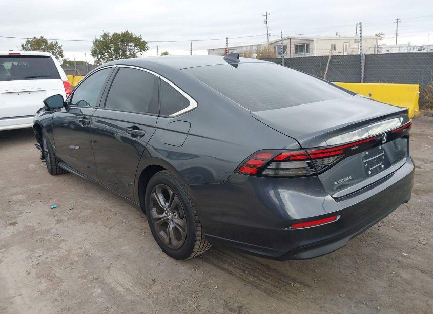 Photo 3 of 2023 Honda Accord EX (VIN 1HGCY1F37PA007921)