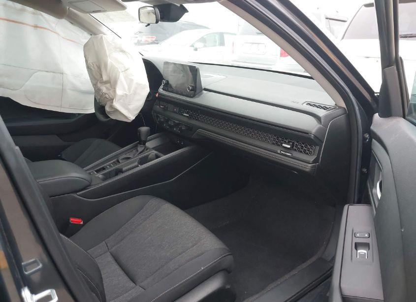 Photo 5 of 2023 Honda Accord EX (VIN 1HGCY1F37PA007921)