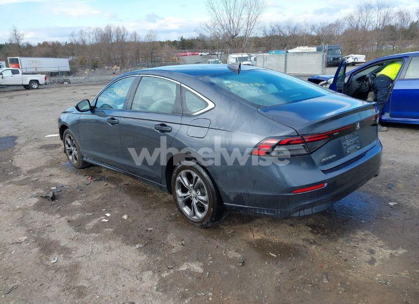 Photo 3 of 2023 Honda Accord EX (VIN 1HGCY1F37PA023892)
