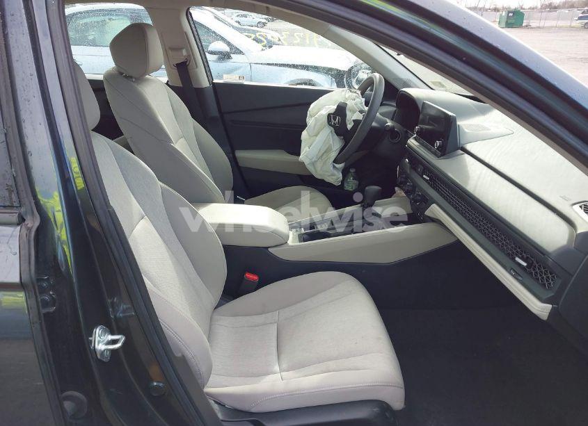 Photo 5 of 2023 Honda Accord EX (VIN 1HGCY1F37PA023892)