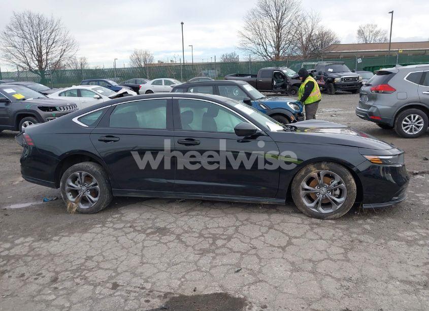 Photo 13 of 2024 Honda Accord EX (VIN 1HGCY1F37RA020834)