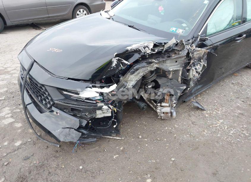 Photo 6 of 2024 Honda Accord EX (VIN 1HGCY1F37RA020834)