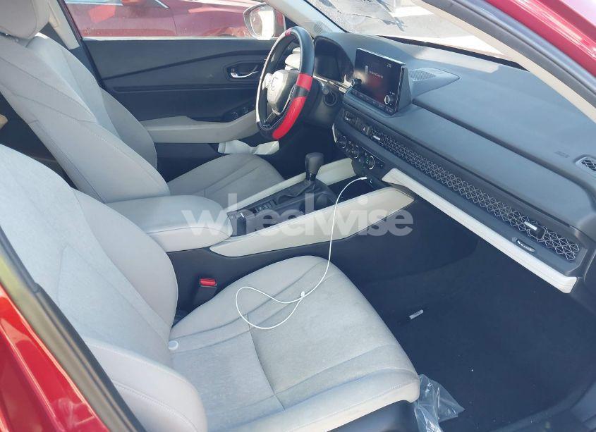 Photo 5 of 2024 Honda Accord EX (VIN 1HGCY1F37RA028898)