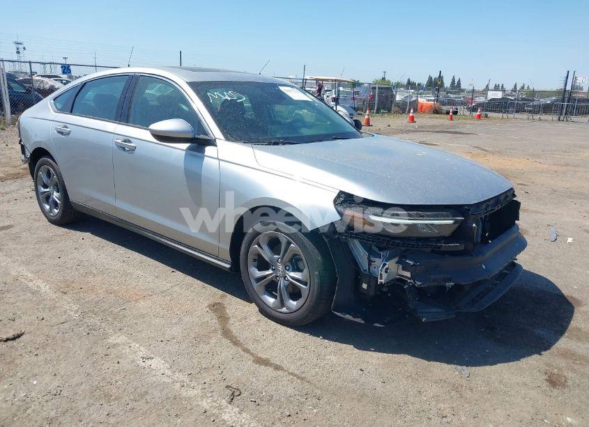 2024 Honda Accord EX (VIN 1HGCY1F37RA036581) main photo