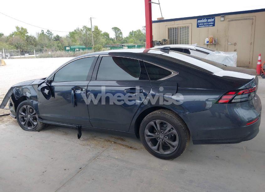 Photo 14 of 2024 Honda Accord EX (VIN 1HGCY1F37RA065871)