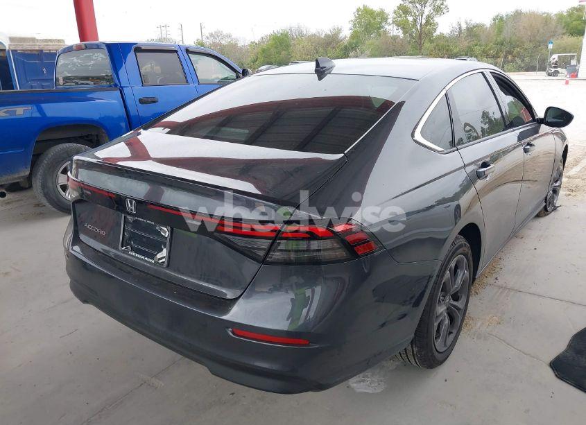 Photo 4 of 2024 Honda Accord EX (VIN 1HGCY1F37RA065871)