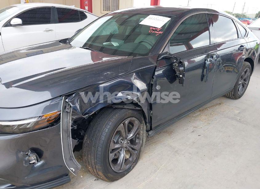 Photo 6 of 2024 Honda Accord EX (VIN 1HGCY1F37RA065871)