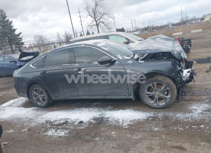 Photo 13 of 2024 Honda Accord EX (VIN 1HGCY1F37RA073548)
