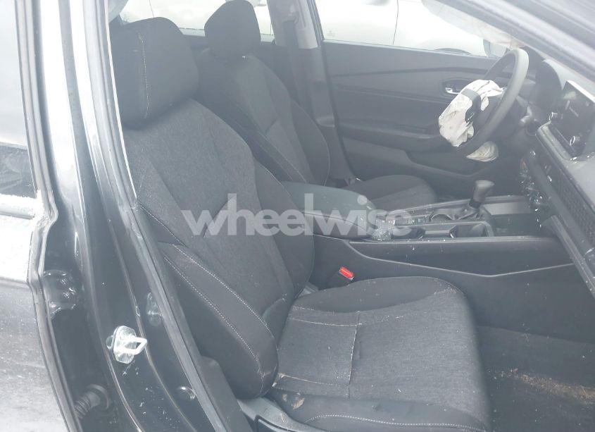 Photo 5 of 2024 Honda Accord EX (VIN 1HGCY1F37RA073548)