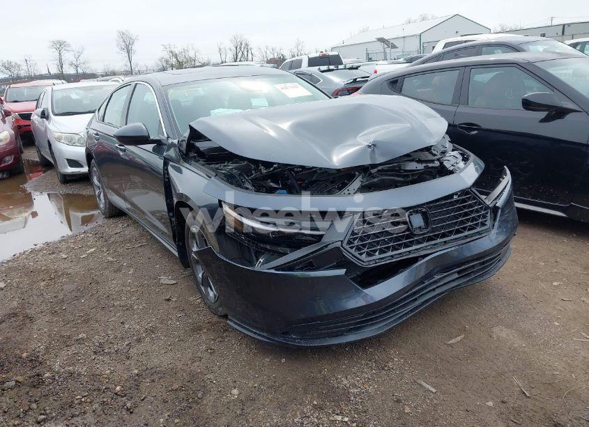 2024 Honda Accord EX (VIN 1HGCY1F37RA083612) main photo