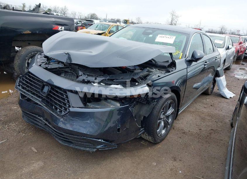 Photo 2 of 2024 Honda Accord EX (VIN 1HGCY1F37RA083612)