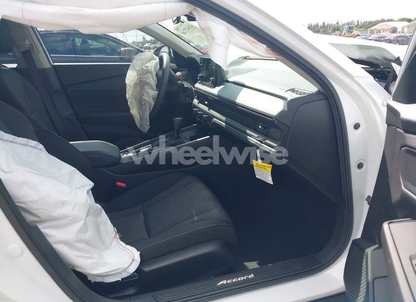 Photo 5 of 2024 Honda Accord EX (VIN 1HGCY1F37RA086803)