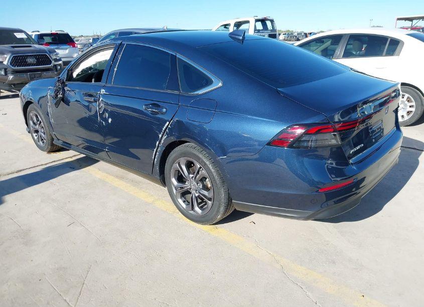 Photo 3 of 2023 Honda Accord EX (VIN 1HGCY1F38PA026557)