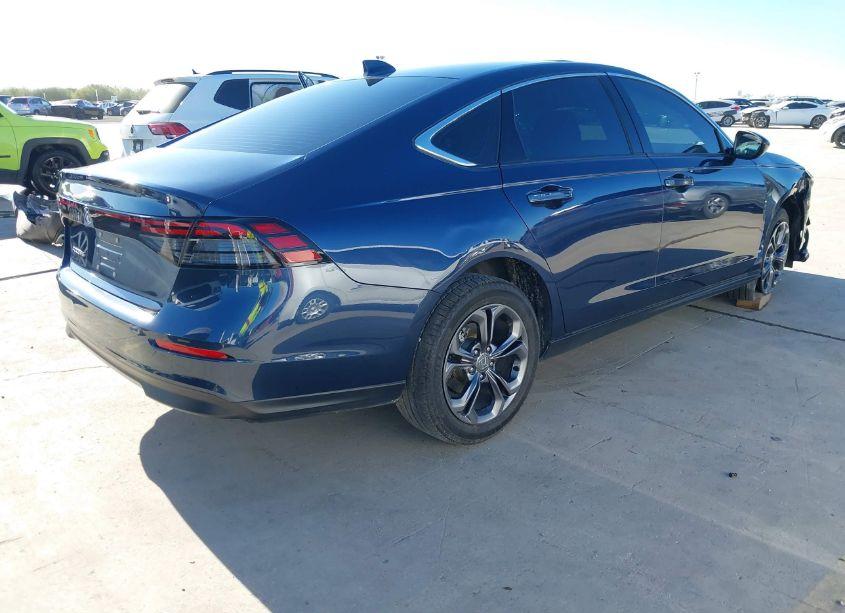 Photo 4 of 2023 Honda Accord EX (VIN 1HGCY1F38PA026557)