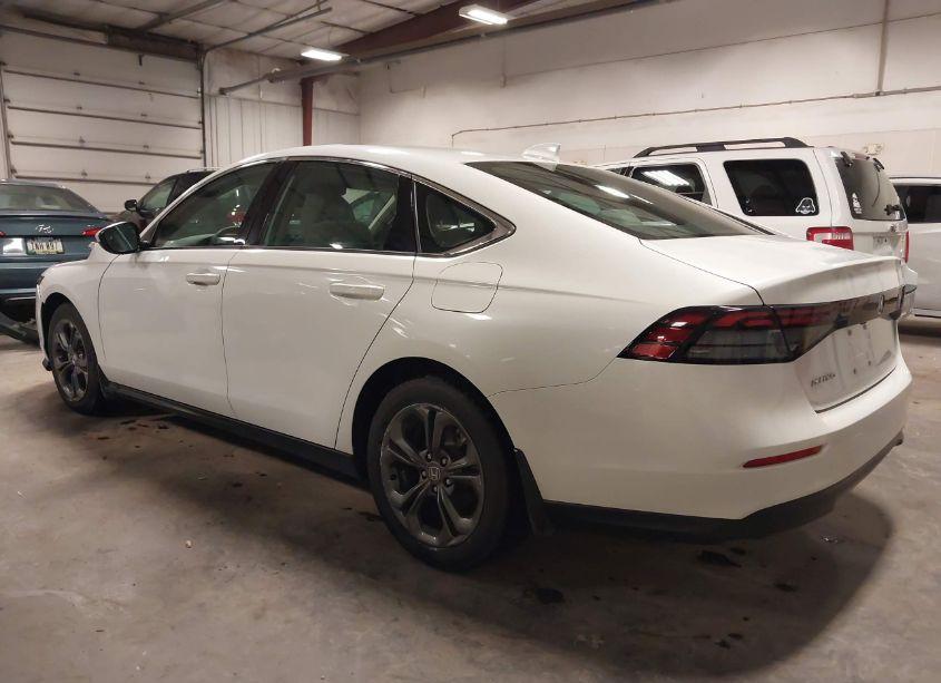 Photo 3 of 2023 Honda Accord EX (VIN 1HGCY1F38PA028051)