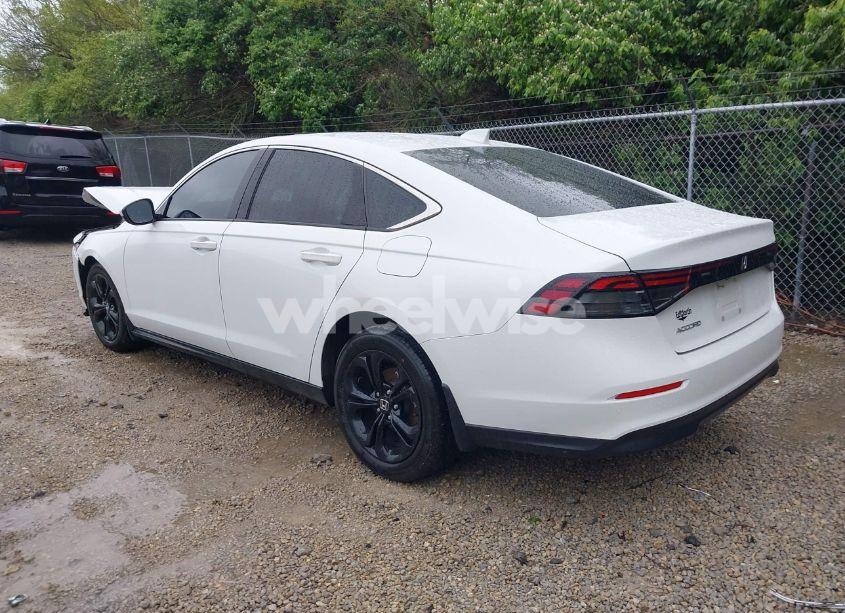 Photo 3 of 2023 Honda Accord EX (VIN 1HGCY1F38PA035551)