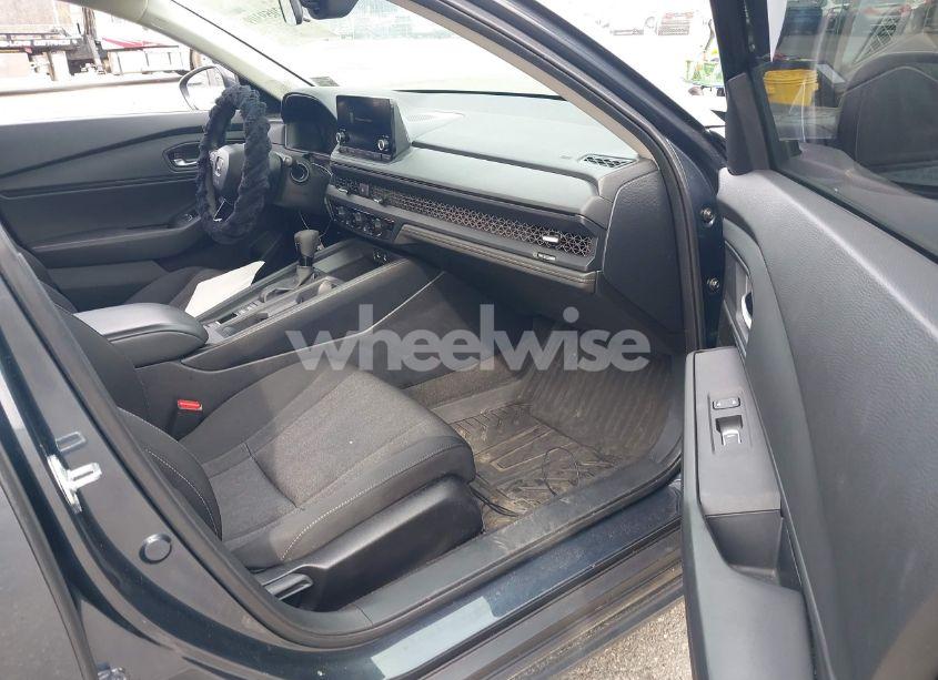 Photo 5 of 2024 Honda Accord EX (VIN 1HGCY1F38RA001693)