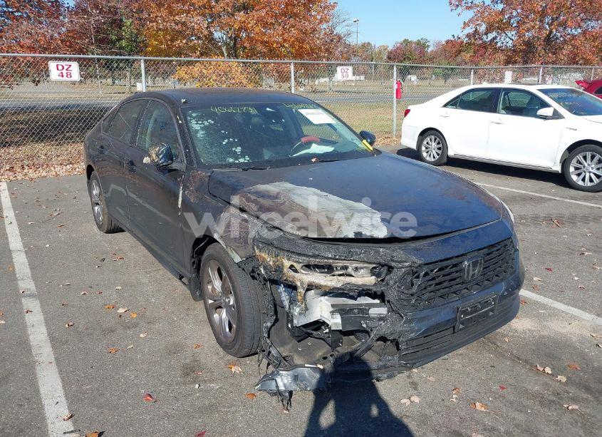 2024 Honda Accord EX (VIN 1HGCY1F38RA042020) main photo