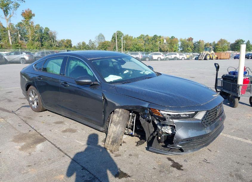 2024 Honda Accord EX (VIN 1HGCY1F38RA072991) main photo