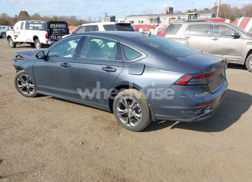 Photo 3 of 2023 Honda Accord EX (VIN 1HGCY1F39PA024817)
